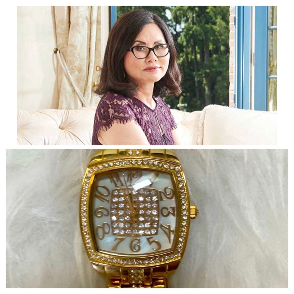 NEW - VICTORIA WIECK Watch